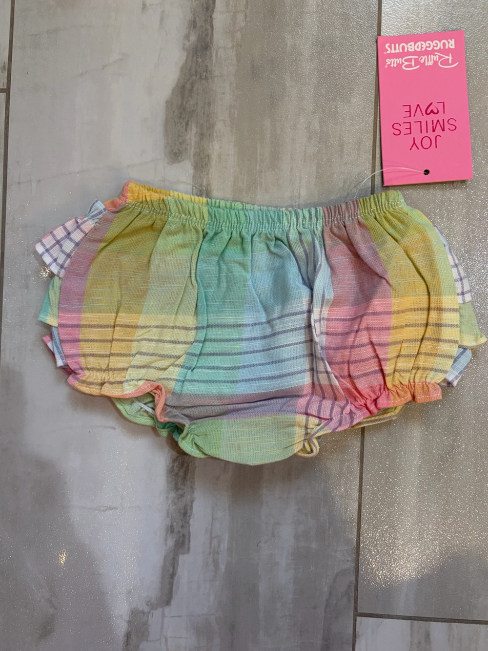 NWT RuffleButts Colorful Cheerful Rainbow Plaid Ruffled Bloomer Shorts Girl 0-3M